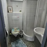 Mit Sauna Und Hot-tub 度假居