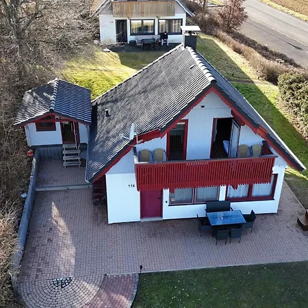 Mit Sauna Und Hot-tub *