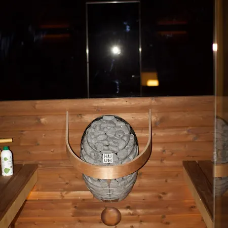 Mit Sauna Und Hot-tub * Kirchheim (Hessen)