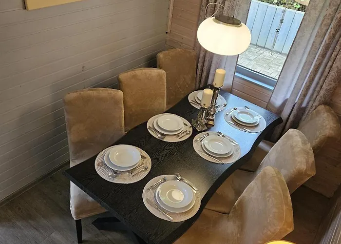 Mit Sauna Und Hot-tub Holiday home *